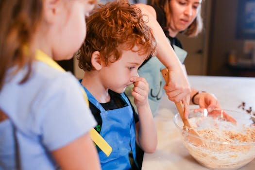 kids enjoying a healthy cooking class